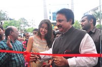 Navaneet Kaur Dhillon Launches Grandeur Showroom